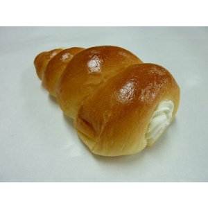 画像: 生クリームコルネ 
