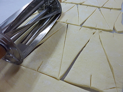 画像: 手造りクロワッサン